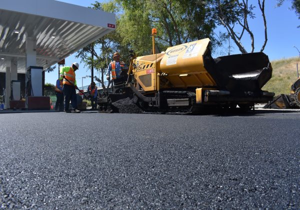 The DRYCO team working on an asphalt full depth reclamation project in Central Valley.