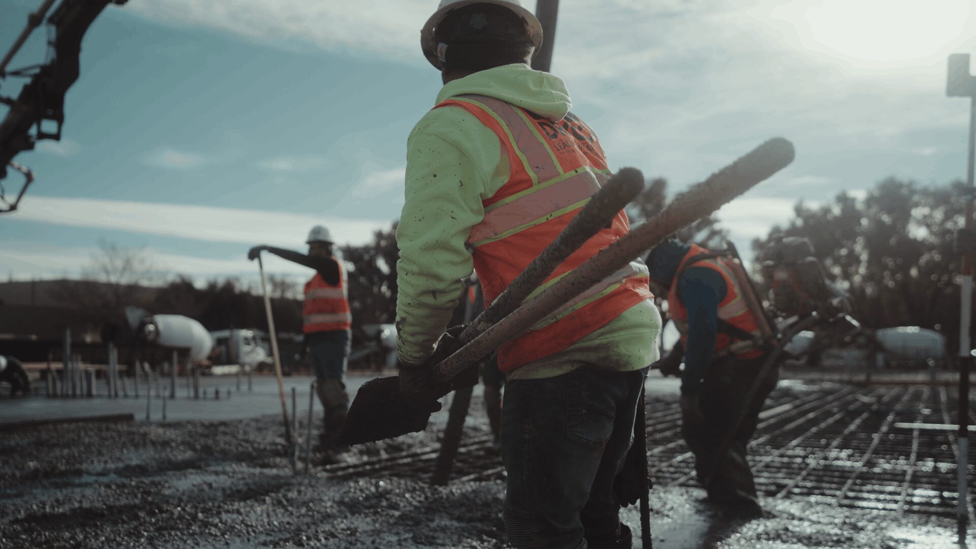 concrete-mercedesbenz-paloalto-c4