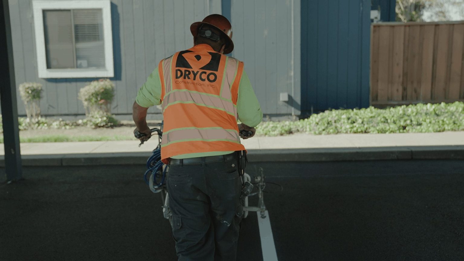 Asphalt-Calculator-for-the-Bay-Area-and-Central-Valley-CA-1536x864 sealcoating calculator